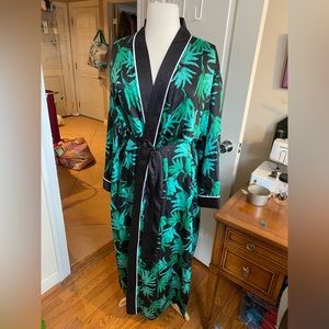 Fe Noel x Target Feather Palm Print Robe Size 2X Plus